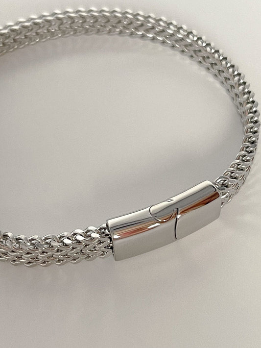 MEA NANI JEWELLERY Herrearmbånd 22 cm HERREARMBÅND I RUSTFRITT STÅL - Stilrent, slitesterkt og allergivennlig