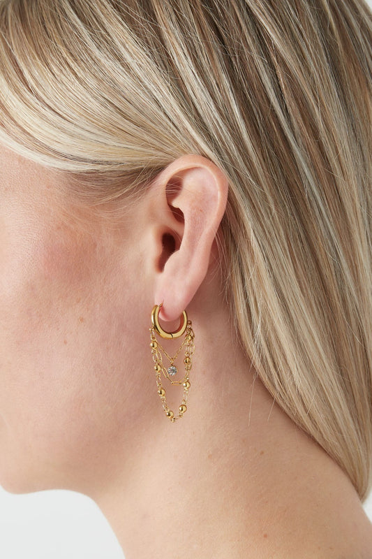 MEA NANI JEWELLERY Øredobber Default CHAINFALL – hoops øredobber med hengende kjeder, belagt med 14K ekte gull