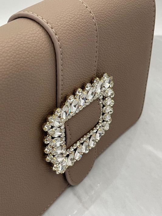 MEA NANI JEWELLERY Veske Brun CLASSY BUCKLE BAG -BROWN