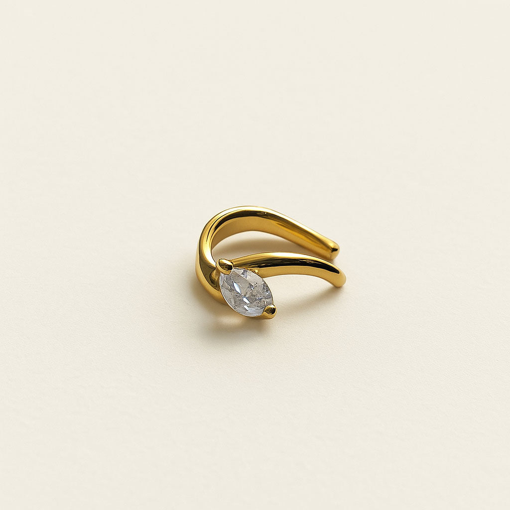 LOLA earcuff gullbelagt