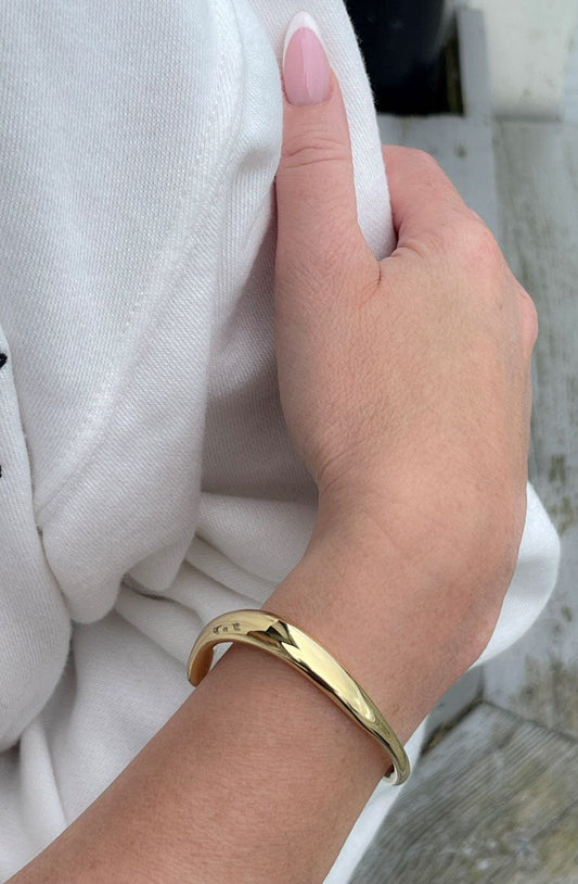MEA NANI JEWELLERY Armbånd Gull WAVE GULLBELAGT ARMBÅND