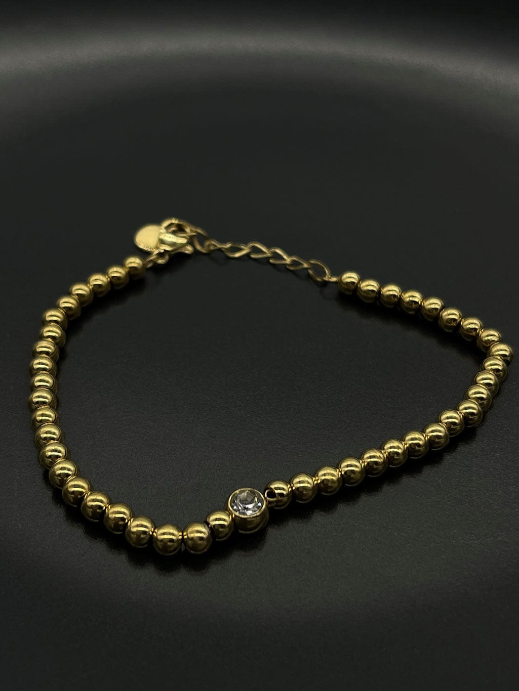 MEA NANI JEWELLERY Armbånd HELENE PERLEARMBÅND I GULL  - 18K GULLBELAGT