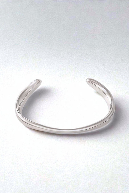 MEA NANI JEWELLERY Armbånd Sølv WAVE ARMBÅND – KIRURGISK STÅL (SØLV)