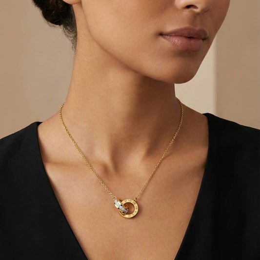 MEA NANI JEWELLERY Halskjede AURUM halskjede i 18K gullbelagt stål – Vanntett og allergivennlig med romertall og zirkonia
