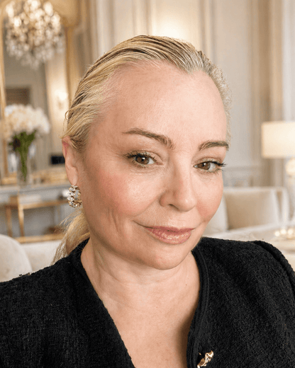 MEA NANI JEWELLERY Hoops med glitrende steiner STARDUST HOOPS – 18K gullbelagte hoop-øredobber med marquise CZ-stener