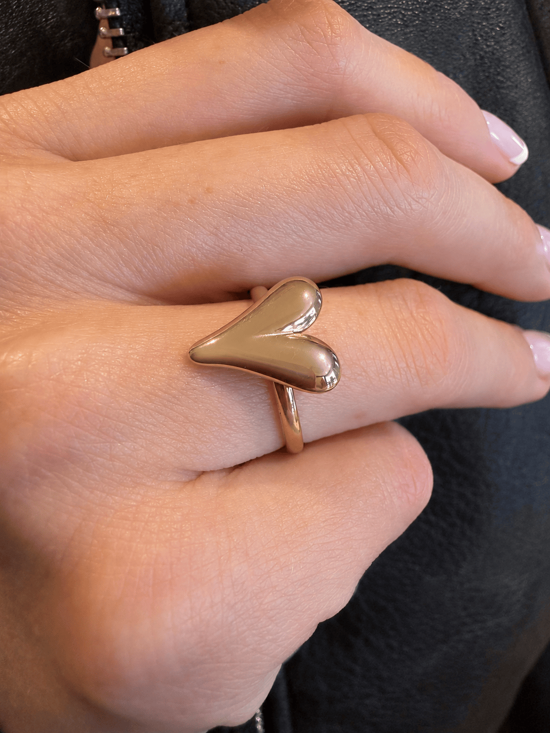MEA NANI JEWELLERY Justerbar ring GOLDEN HEART RING - 14K gullbelagt