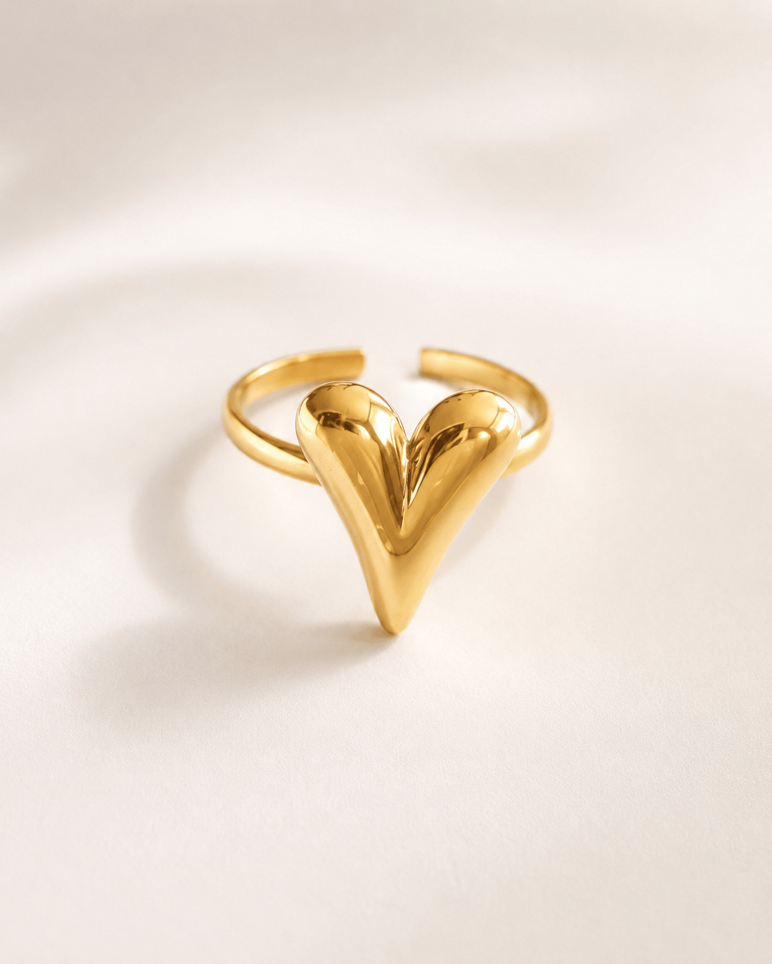 MEA NANI JEWELLERY Justerbar ring GOLDEN HEART RING - 14K gullbelagt