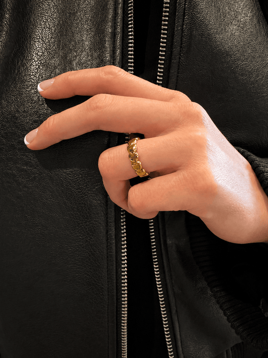 MEA NANI JEWELLERY Justerbar ring HELLO LOVE Justerbar Ring – 14K gullbelagt