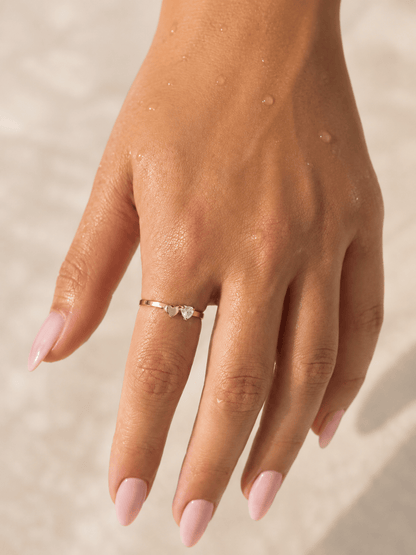 MEA NANI JEWELLERY Justerbar ring SHE STOLE MY HEART RING - 14K gullbelagt