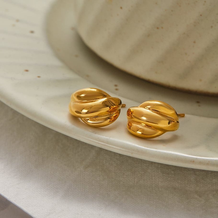 MEA NANI JEWELLERY Øredobber EVERYDAY GLOW – Mini Hoops 18K PVD gullbelagt