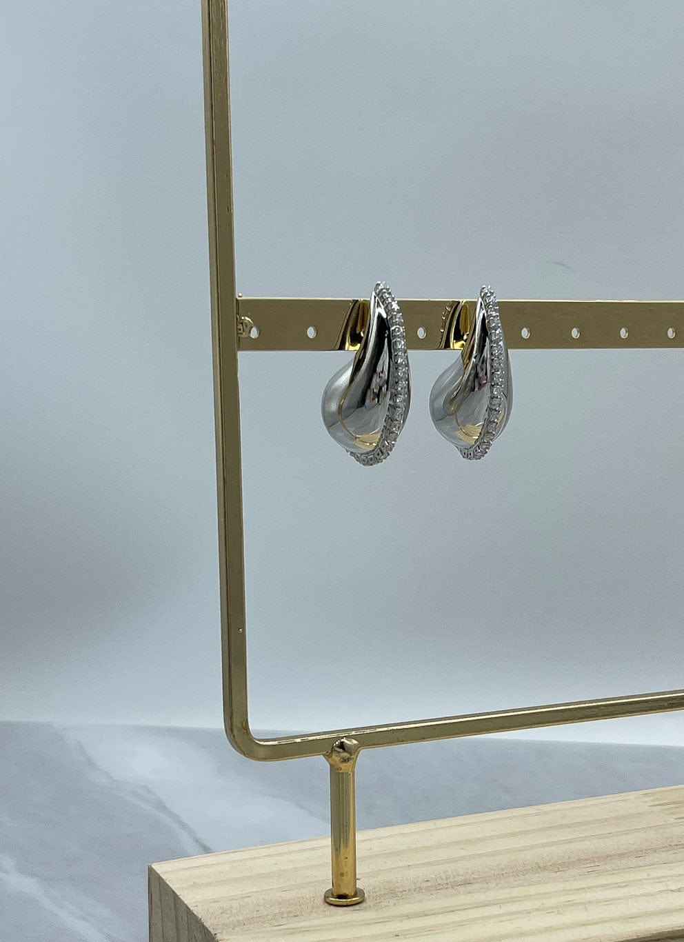 MEA NANI JEWELLERY Øredobber RIVIERA RADIANCE ØREDOBBER - SØLV (GULLBELAGT 14K)