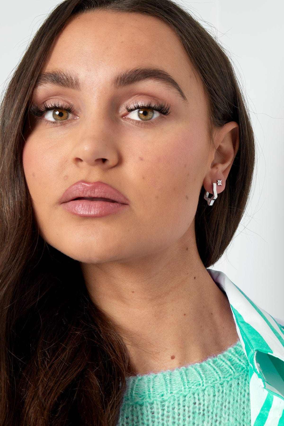 MEA NANI JEWELLERY Øreringer Sølv BASIC STAR HOOPS SØLV - MEDIUM
