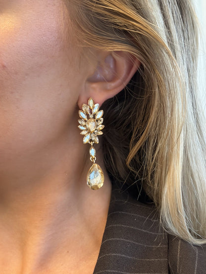 MEA NANI JEWELLERY Party øredobber VALENTINA CRYSTAL DROPS - Champagnefargede øredobber med krystaller