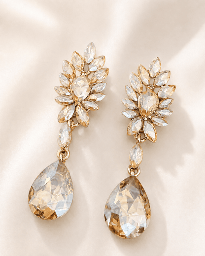 MEA NANI JEWELLERY Party øredobber VALENTINA CRYSTAL DROPS - Champagnefargede øredobber med krystaller