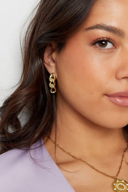 MEA NANI JEWELLERY Soft chain øredobber THE LINK GLOW EARRINGS – 14K gullbelagt kirurgisk stål