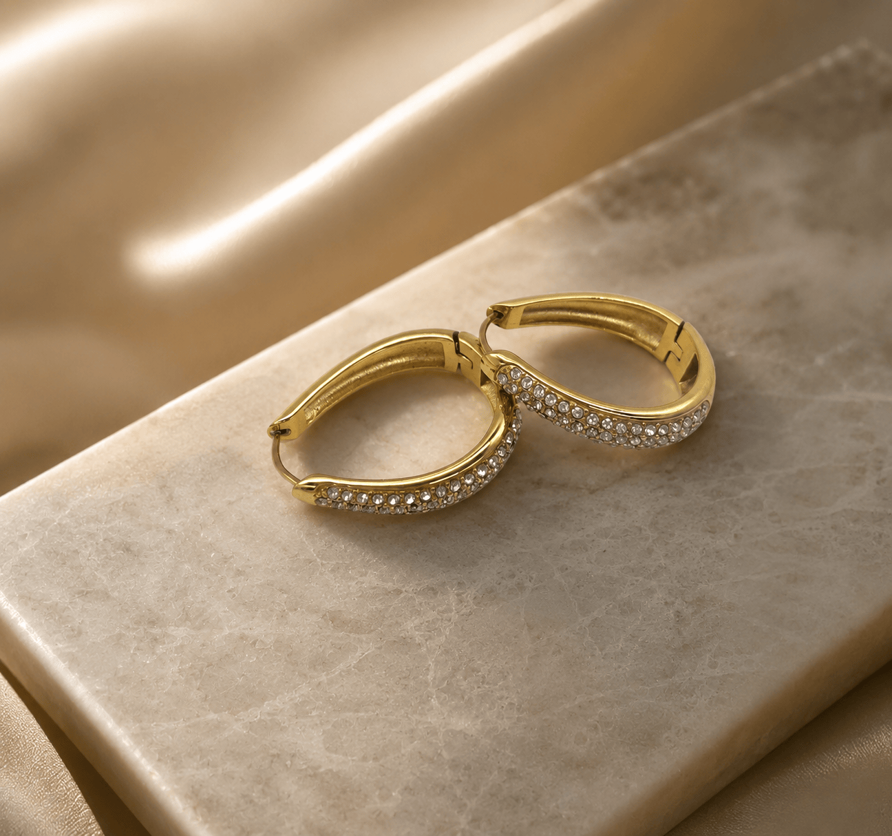 MEA NANI JEWELLERY Store hoops Gull SOPHIA HOOPS – 14k gullbelagte øreringer